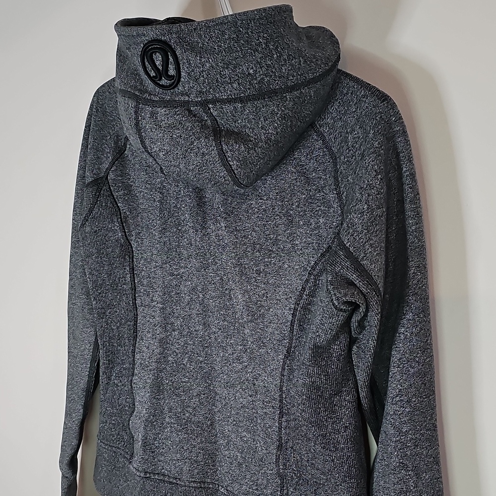 Lululemon Athletica Gray Size 8 Zip-Up Design Jacket - Picture 5 of 6